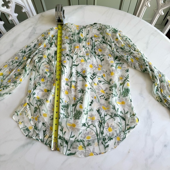 Veronica Beard Walker Pintucked Silk Blouse Sz 2 - Picture 10 of 11